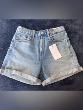 Zara Light Blue Rolled-Hem Denim Shorts